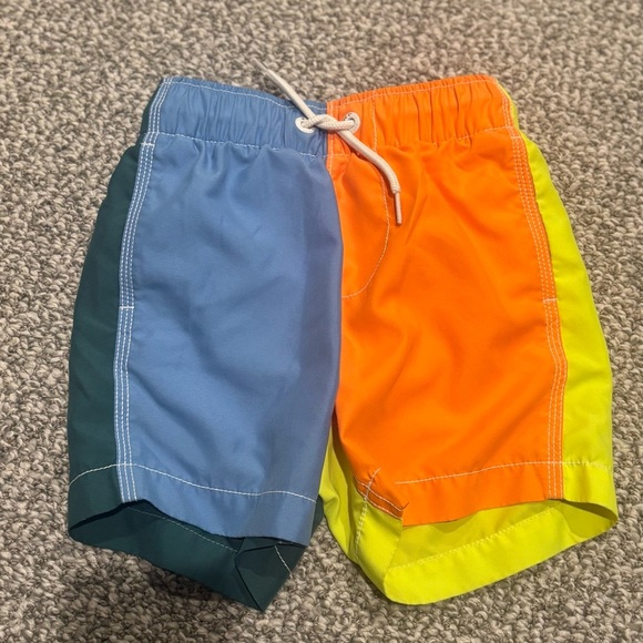 GAP Kids Multicolor Swim Shorts - Picture 7 of 11